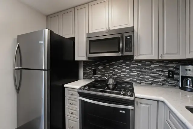 Listing Image for 3660 Lower Honoapiilani Rd 413 7 of 28