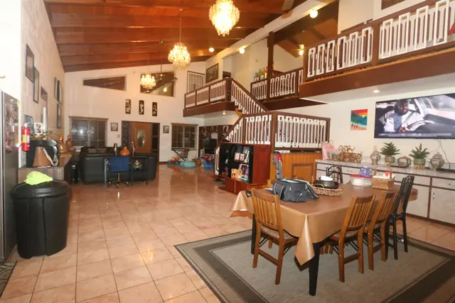 Listing Image for 290 Ahaiki St 10 of 21