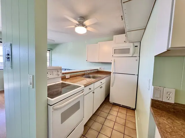Listing Image for 85 Walaka St 6 10 of 32