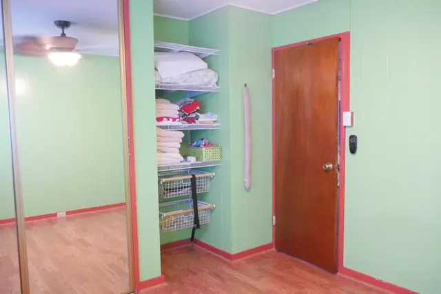 Listing Image for 125 Polani St 23 of 49