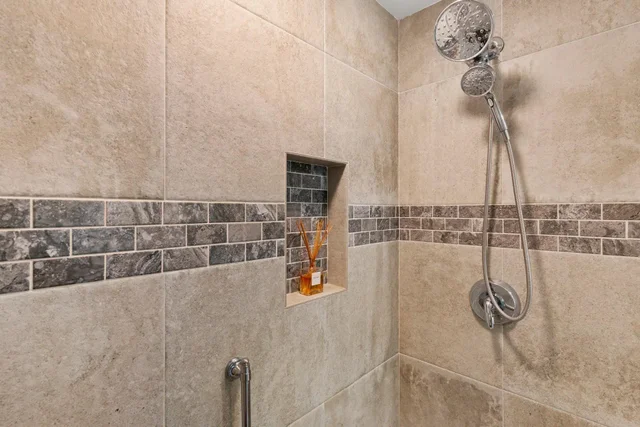 Listing Image for 213 Hooulu Ln 1102 31 of 33