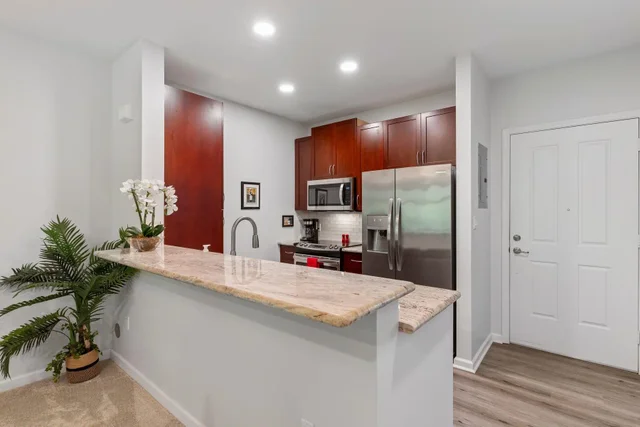 Listing Image for 213 Hooulu Ln 1102 9 of 33