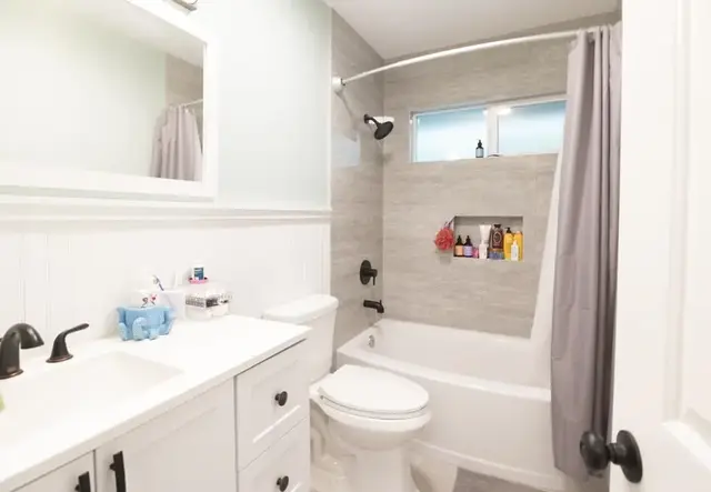 Listing Image for 575 Linekona Pl 15 of 44