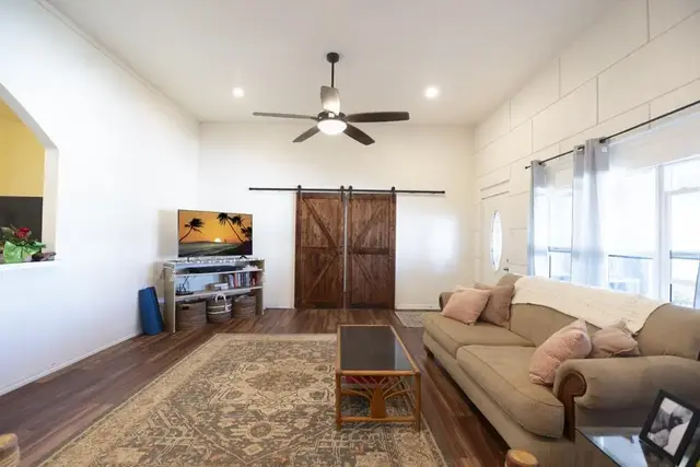 Listing Image for 575 Linekona Pl 29 of 44