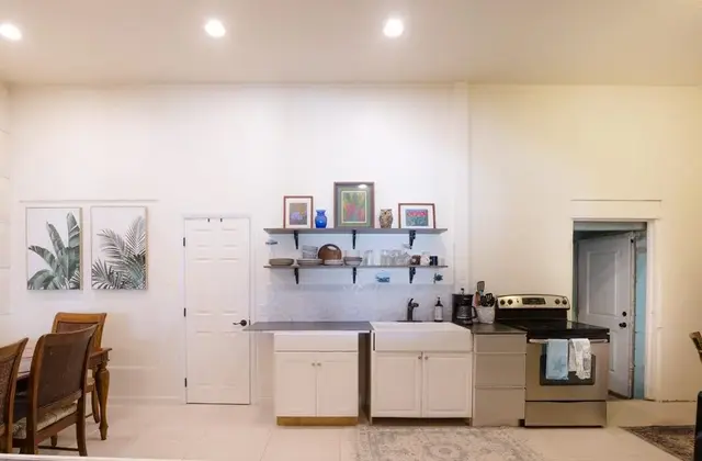 Listing Image for 575 Linekona Pl 30 of 44