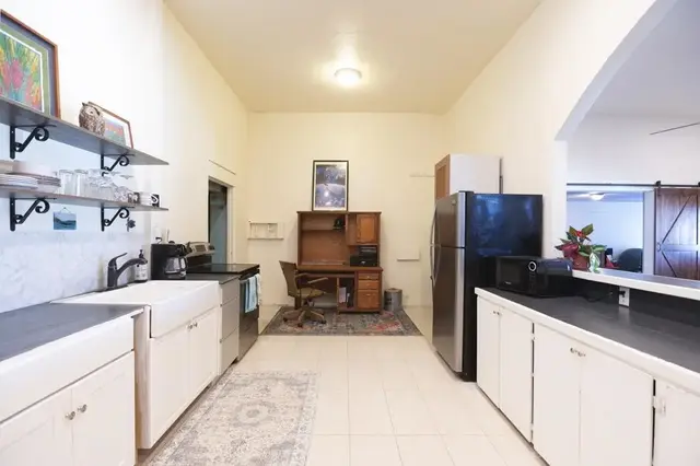 Listing Image for 575 Linekona Pl 35 of 44