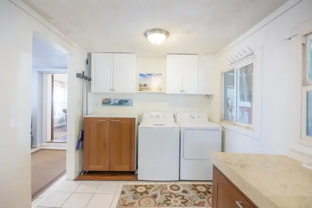 Listing Image for 575 Linekona Pl 42 of 44