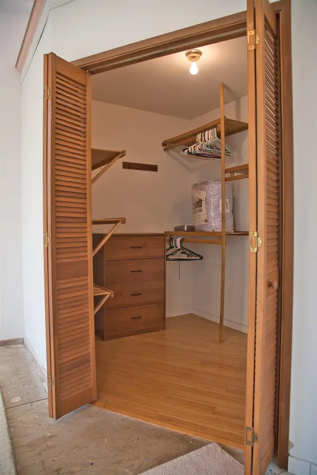 Listing Image for 155 Maia Rd 37 of 50