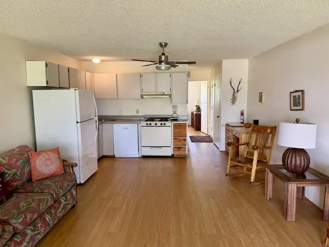 Listing Image for 7142 Kamehameha V Hwy B306 6 of 33
