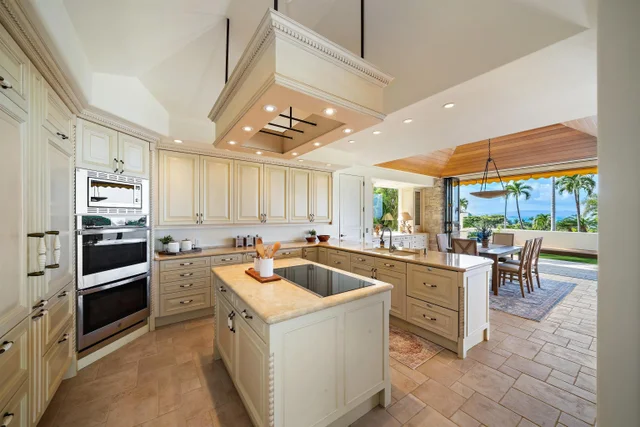 Listing Image for 175 W Ikea Moku Pl 12 of 50