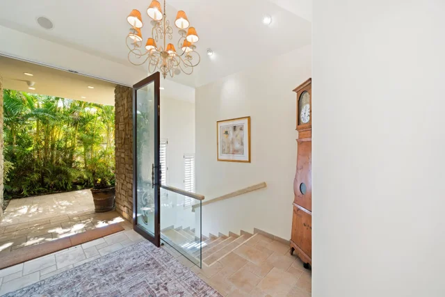 Listing Image for 175 W Ikea Moku Pl 15 of 50