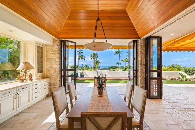 Listing Image for 175 W Ikea Moku Pl 3 of 50