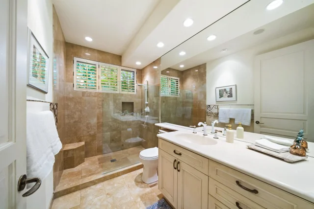 Listing Image for 175 W Ikea Moku Pl 44 of 50