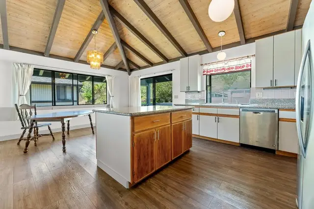 Listing Image for 700 S Alu Rd 14 of 42