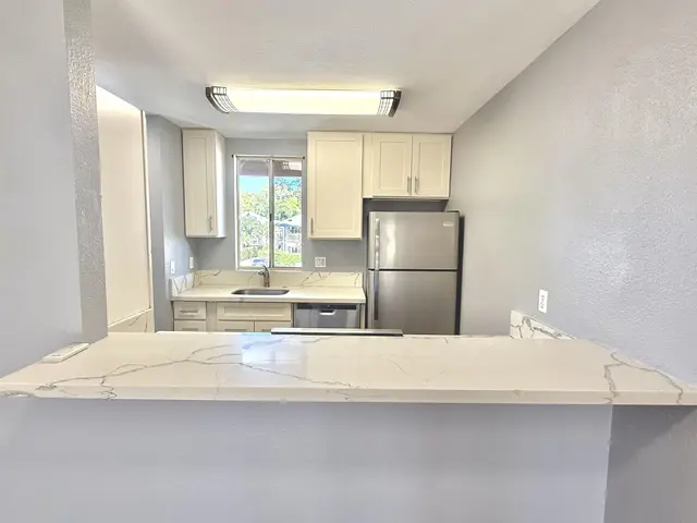Listing Image for 480 Kenolio Rd 11-204 12 of 29