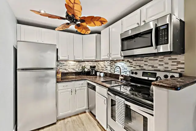 Listing Image for 3601 Lower Honoapiilani Rd 220 14 of 29