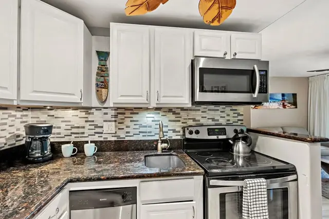 Listing Image for 3601 Lower Honoapiilani Rd 220 15 of 29