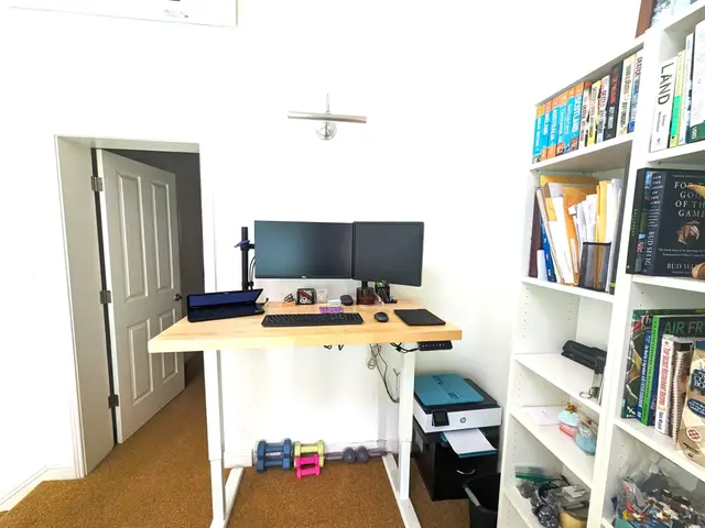 Listing Image for 71 Makawao Ave 5 20 of 31