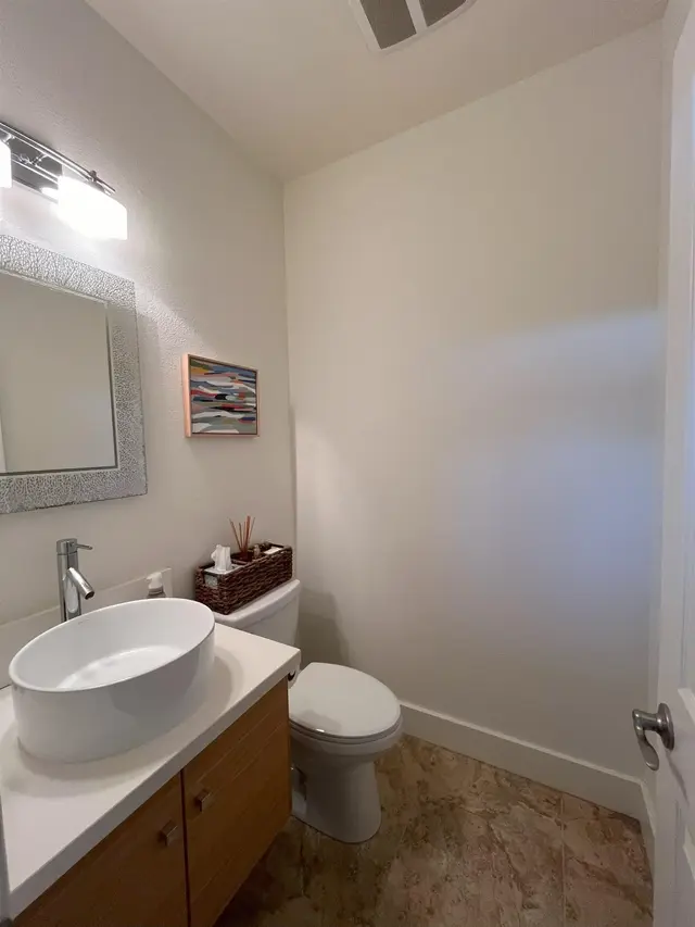 Listing Image for 71 Makawao Ave 5 26 of 31