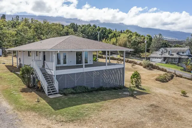 Listing Image for 717 Lower Kimo Dr B 1 of 50