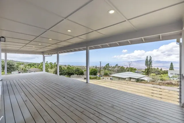Listing Image for 717 Lower Kimo Dr B 37 of 50