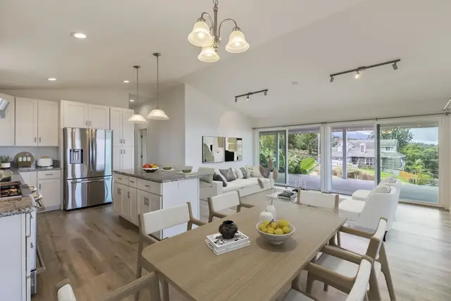 Listing Image for 717 Lower Kimo Dr B 4 of 50