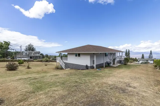 Listing Image for 717 Lower Kimo Dr B 45 of 50