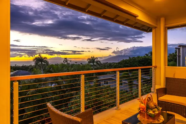 Listing Image for 533 Mikioi Pl Unit 2 19 of 42