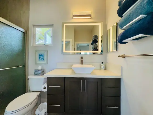 Listing Image for 533 Mikioi Pl Unit 2 24 of 48