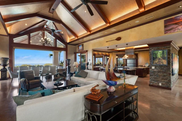 Listing Image for 114 Keoawa St 15 of 50