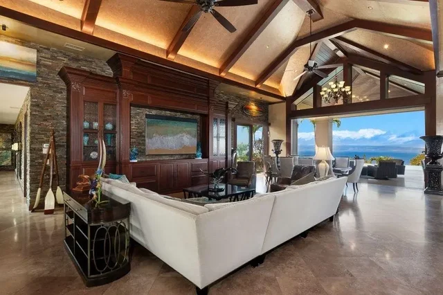 Listing Image for 114 Keoawa St 18 of 50