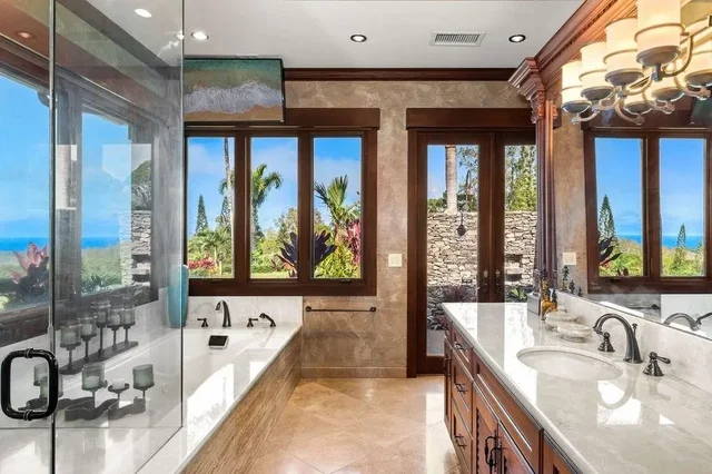 Listing Image for 114 Keoawa St 28 of 50