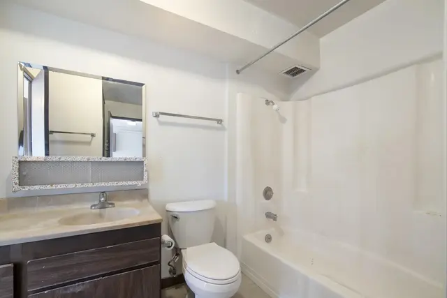 Listing Image for 493 Pio Dr 216 13 of 21