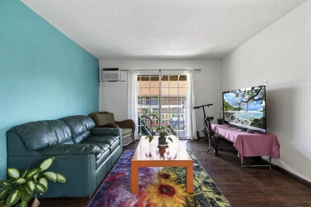 Listing Image for 140 Uwapo Rd 31-202 12 of 24