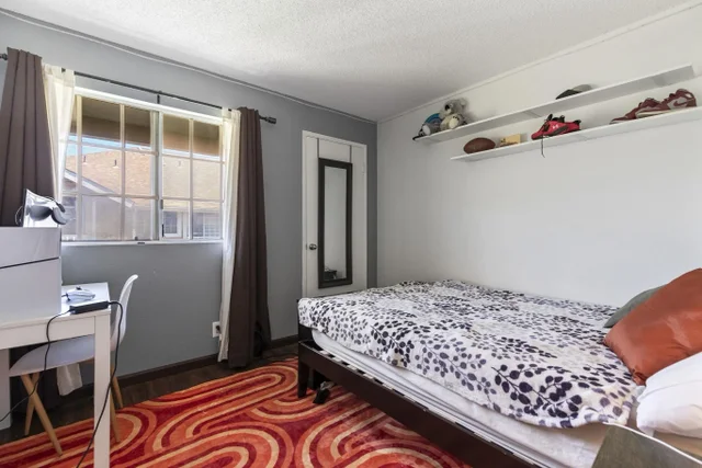 Listing Image for 140 Uwapo Rd 31-202 6 of 24