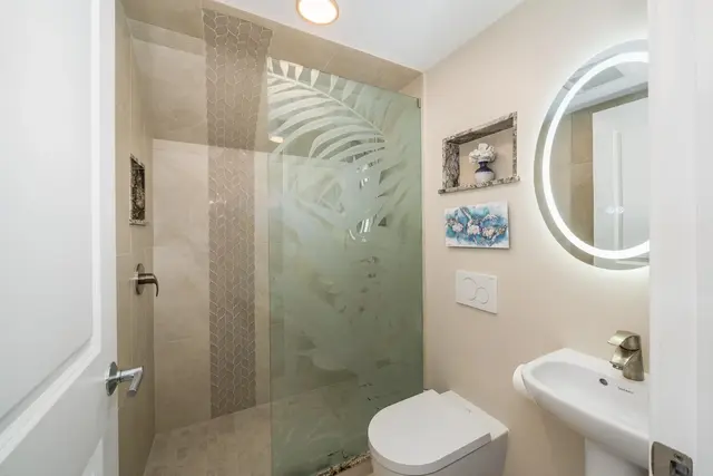 Listing Image for 333 Kai Malu Pl 58a 25 of 50