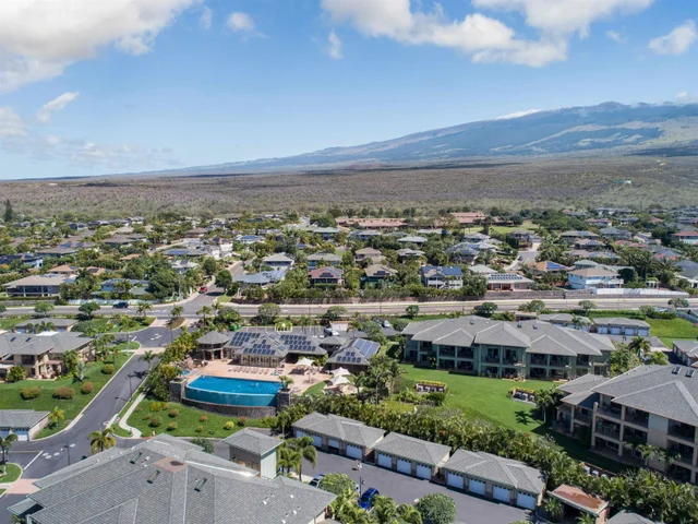 Listing Image for 28 Hauwahine Ln F-203 40 of 46