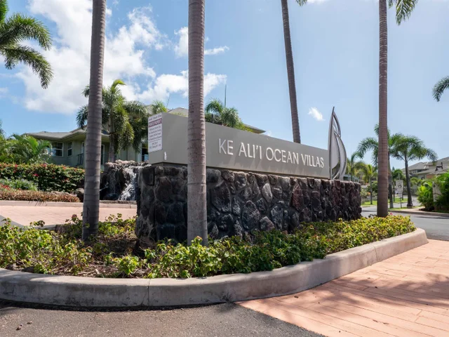 Listing Image for 28 Hauwahine Ln F-203 41 of 46