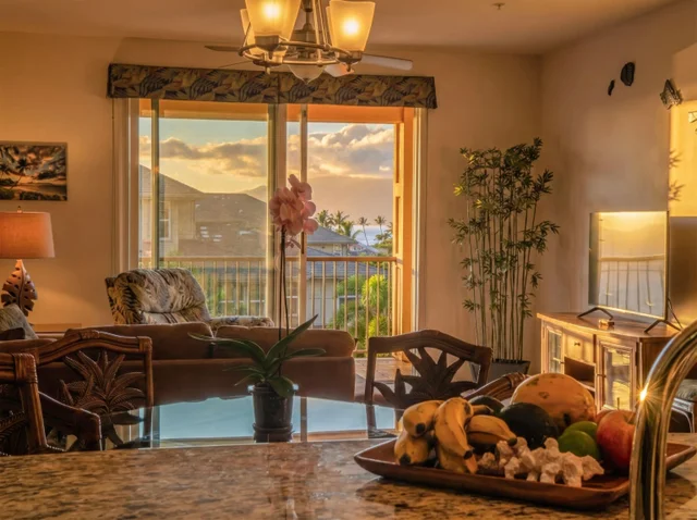 Listing Image for 28 Hauwahine Ln F-203 44 of 46