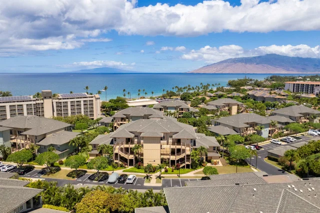 Listing Image for 28 Hauwahine Ln F-203 46 of 46