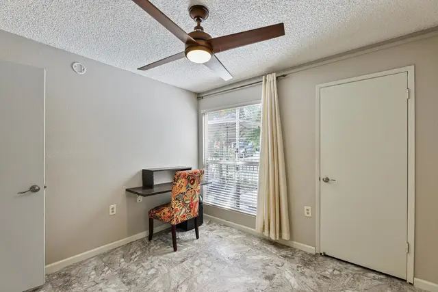 Listing Image for 160 Keonekai Rd 7-101 12 of 26