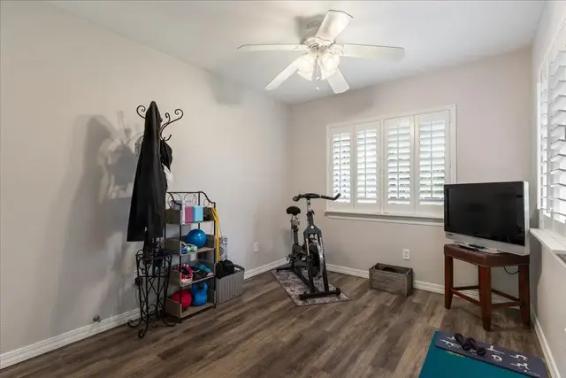 Listing Image for 21 Lanikeha Pl 18 of 34