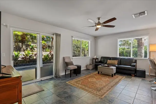 Listing Image for 21 Lanikeha Pl 9 of 34