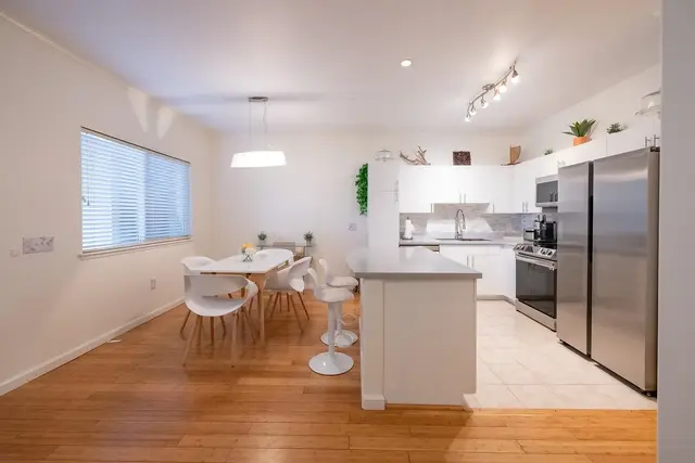 Listing Image for 8 Polohina Ln 1-2 11 of 37