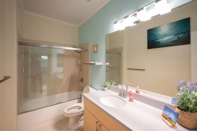 Listing Image for 8 Polohina Ln 1-2 36 of 37