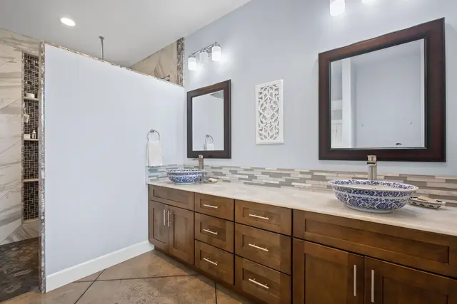 Listing Image for 84 Koani Loop 15 of 25