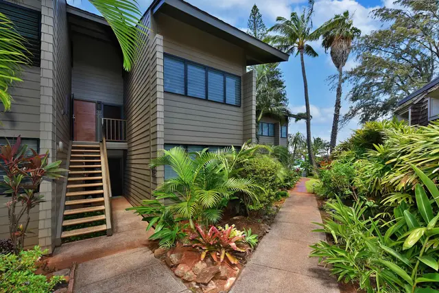 Listing Image for 3975 Lower Honoapiilani Rd 204 34 of 50