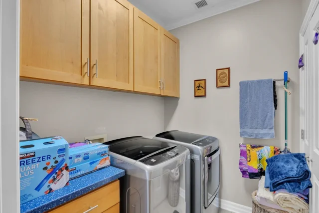 Listing Image for 141 Noho Pl 15 of 35