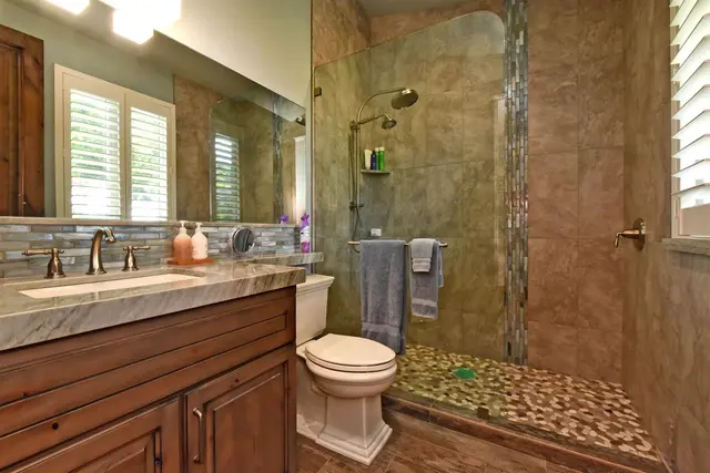 Listing Image for 20 Hui Rd I 2 27 of 50