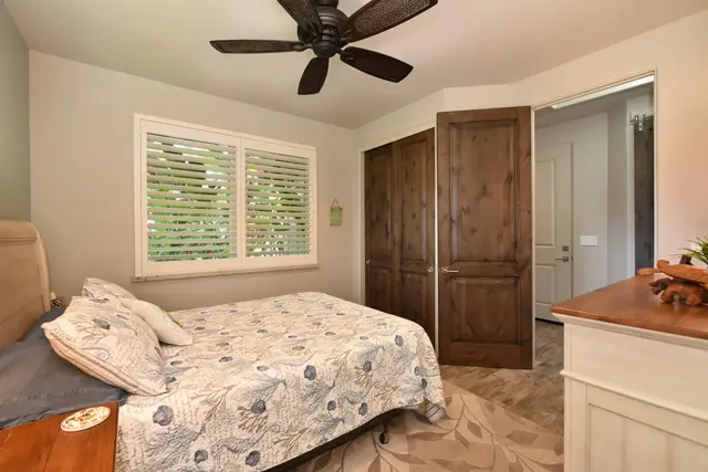 Listing Image for 20 Hui Rd I 2 36 of 50